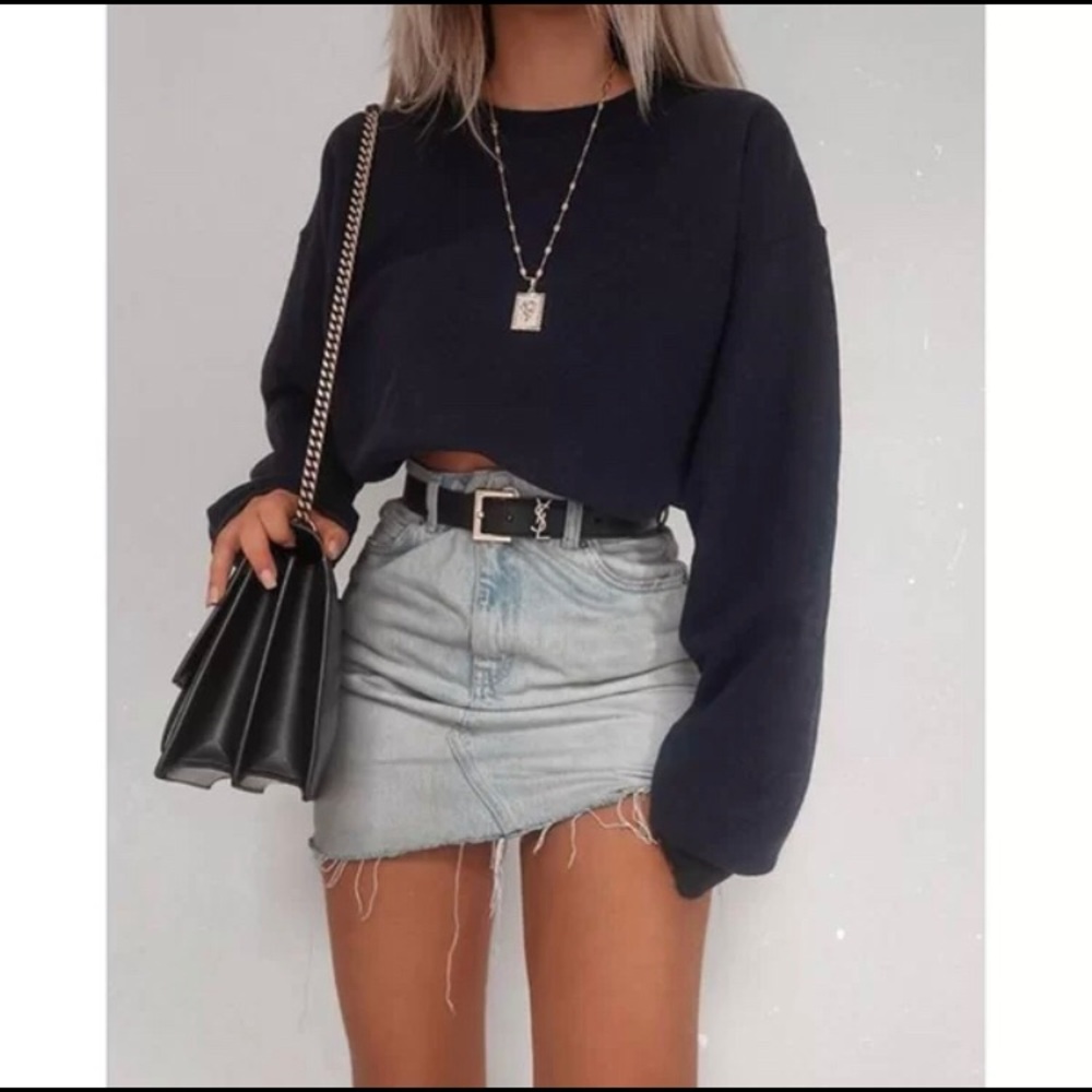 ❥ ｓwｅａｔｓｈｉｒｔ